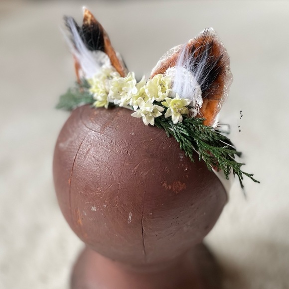 ‘Foxelle’ Fox Ears Photo Prop Headband - Picture 6 of 10